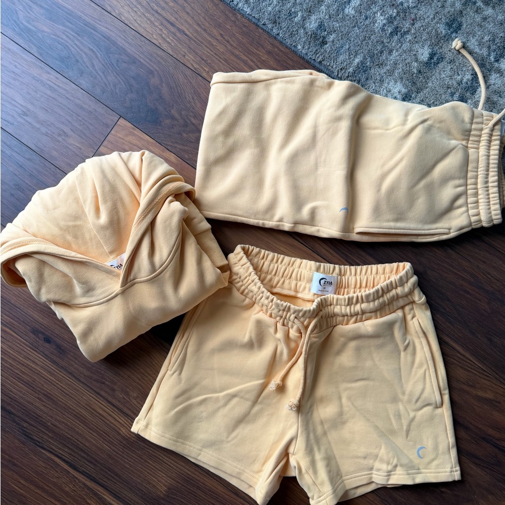 ZYIA Sunburst Relaxation set XS